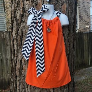 Handmade girl’s dress 👗